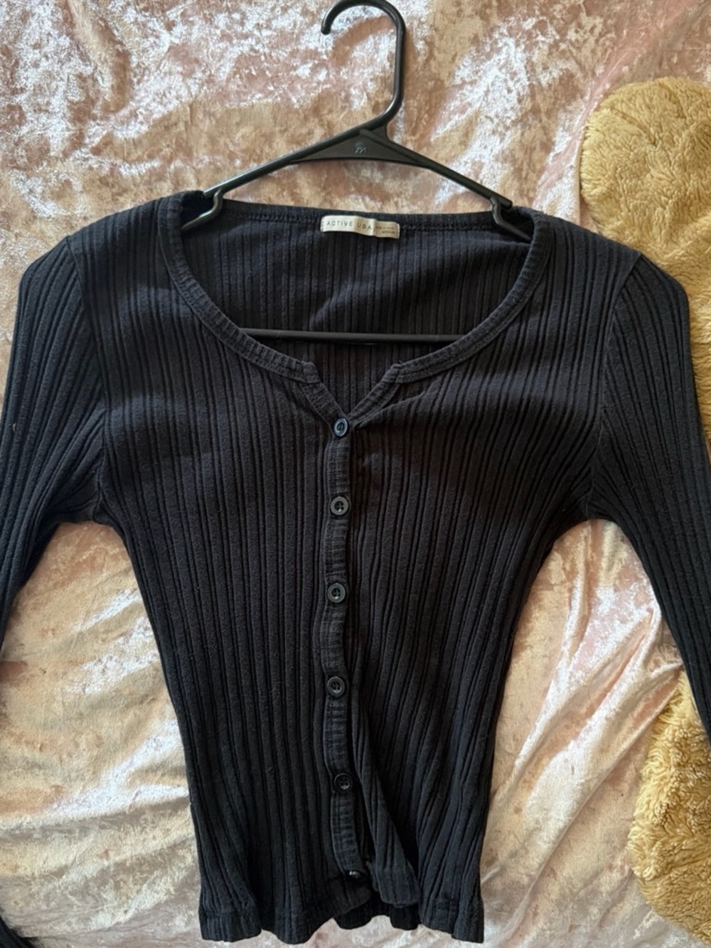 Active USA Black Ribbed Button-Front Top